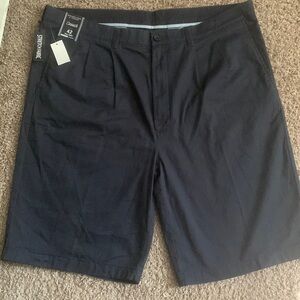 Roundtree & Yorke casuals shorts